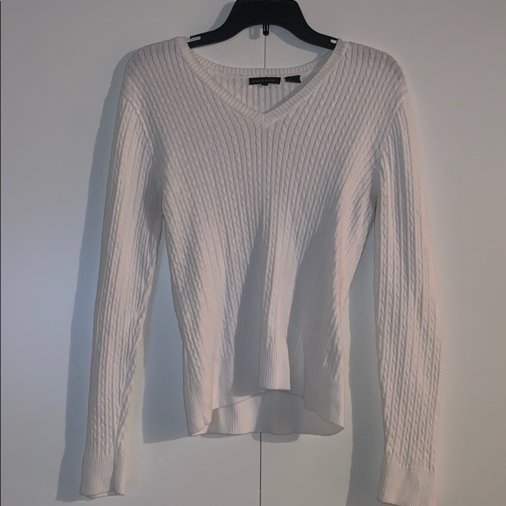 Long sleeve women’s sweater.